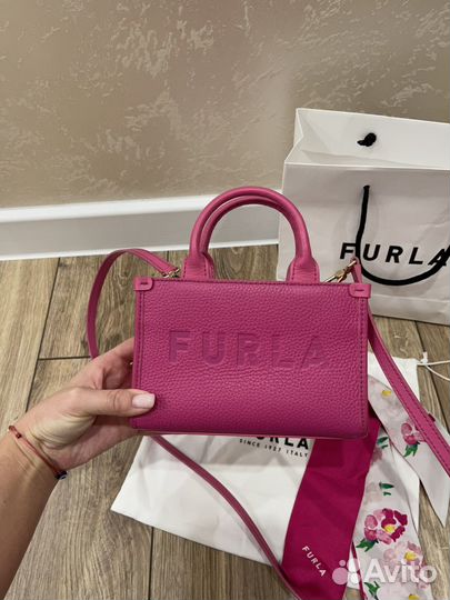 Продам сумку Furla оригинал