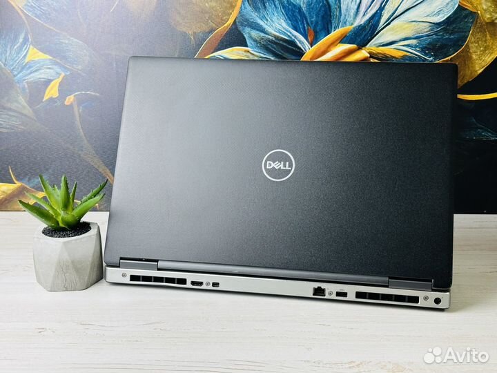 Dell precision 7740 i7-9750H RX 3200 4GB