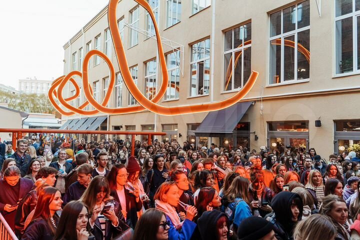 Помещение в общественном пространстве, 55.4 м²