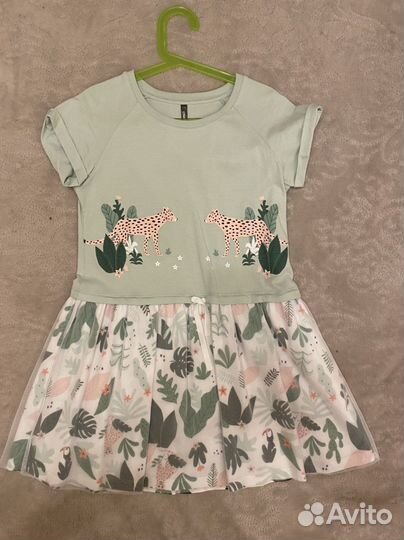 Большой пакет одежды на девочку 128-140 размера