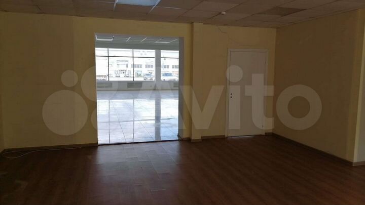 Свободного назначения, 1200 м²