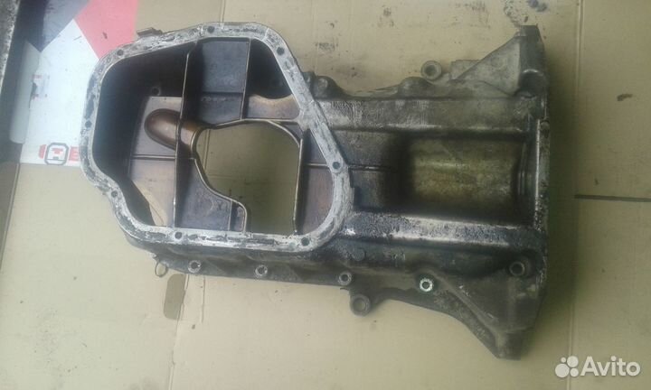 Поддон двигателя верхний Nissan Micra K12 / Note E