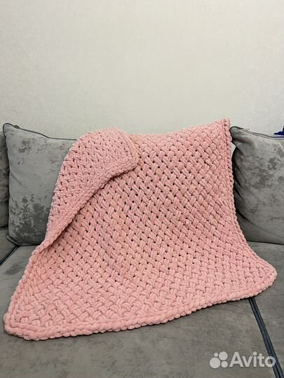 Плед детский вязаный