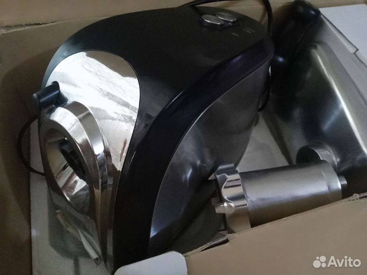 Мясорубка-овощерезка 3 в 1 Polaris