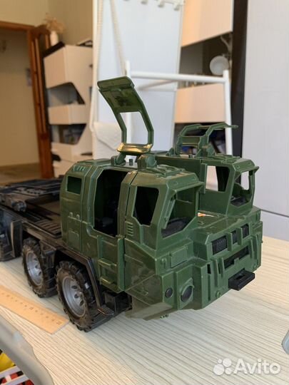 Игрушки пакетом машинки для мальчика