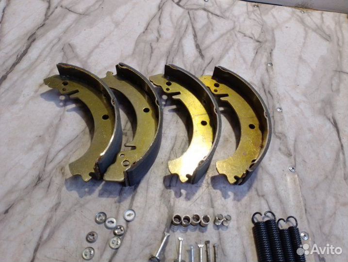 Тормозные колодки заднее LADA 2104