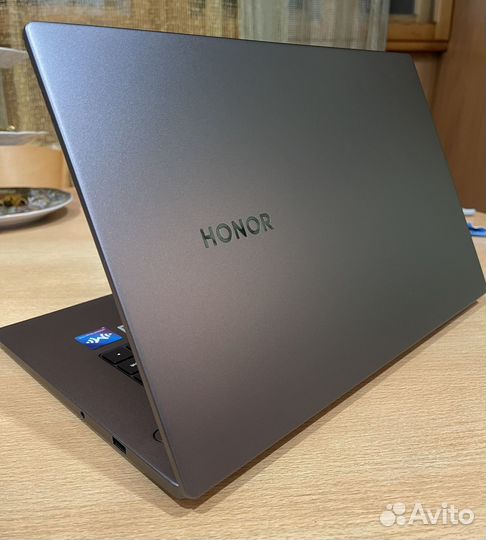 Honor magicbook x15