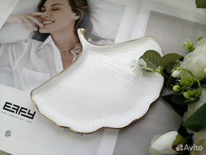 Декоративная подставка лист Гинкго