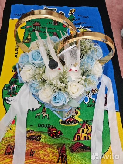 Свадебные кольца украшения на машину