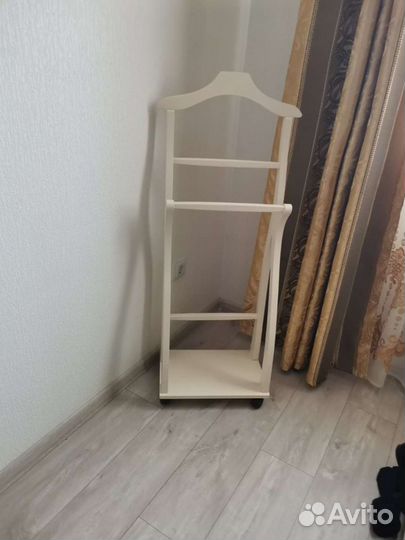 Вешалка напольная