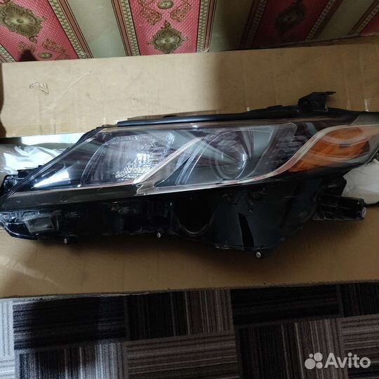 Фара LED правая Toyota Camry 70 2018-2021