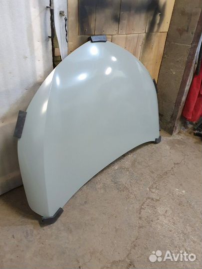 Капот на Toyota Corolla от 2007