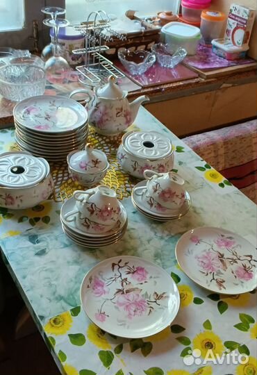 Самовар продан.Посуда чайная ГДР, СССР нов и бу