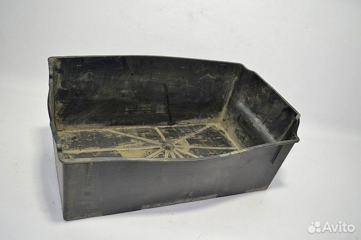 Ящик аккумулятора volvo FH (01.12)