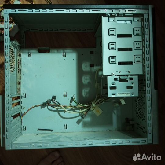 Корпус от компьютера