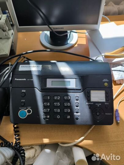 Офисная мебель бу столы тумбы шкафы, сейф металлич