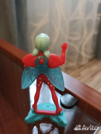 Игрушки из киндера