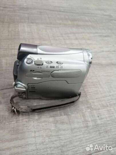 Видеокамера Canon
