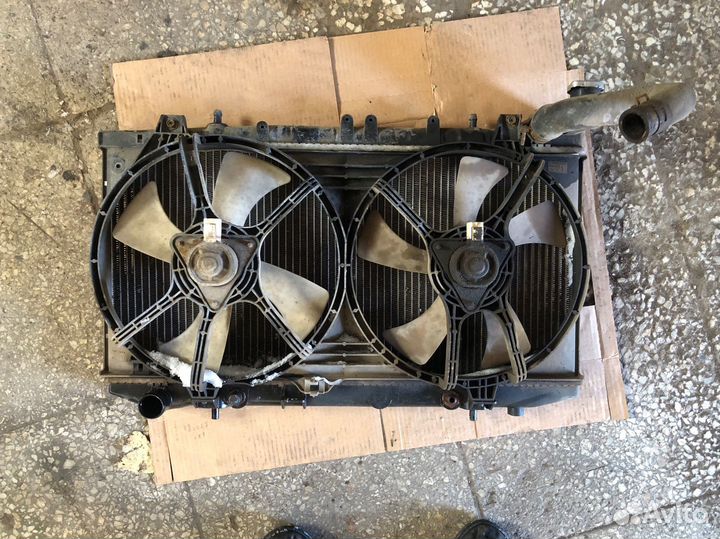 Вентилятор охлаждения радиатора Nissan Almera N15