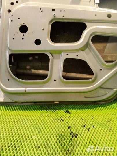 Дверь задняя правая Калина