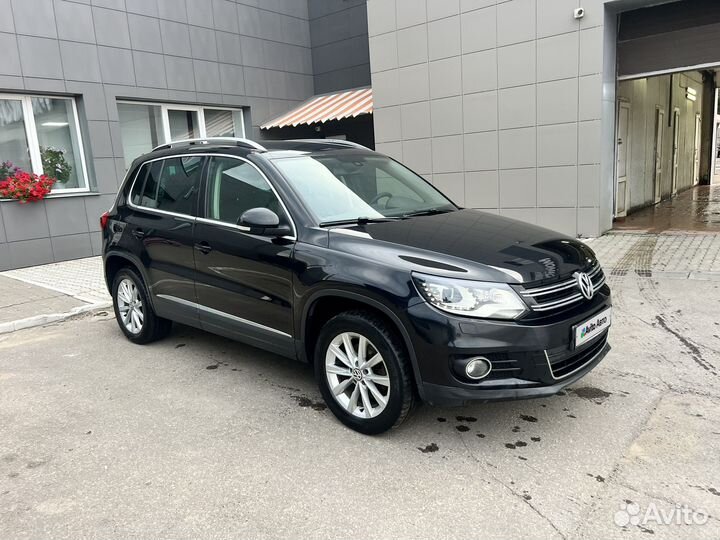 Volkswagen Tiguan 2.0 AT, 2013, 203 106 км