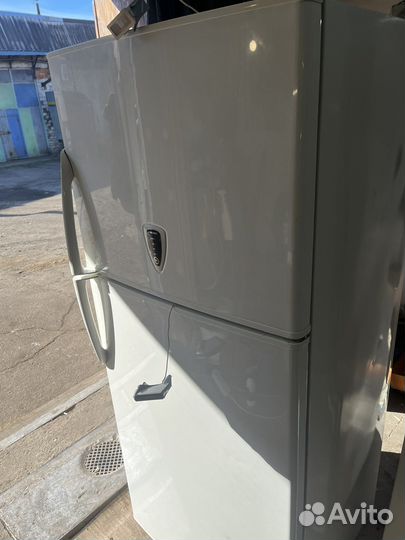 Холодильник daewoo