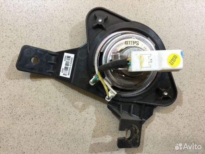 Динамик Kia Sorento 2015