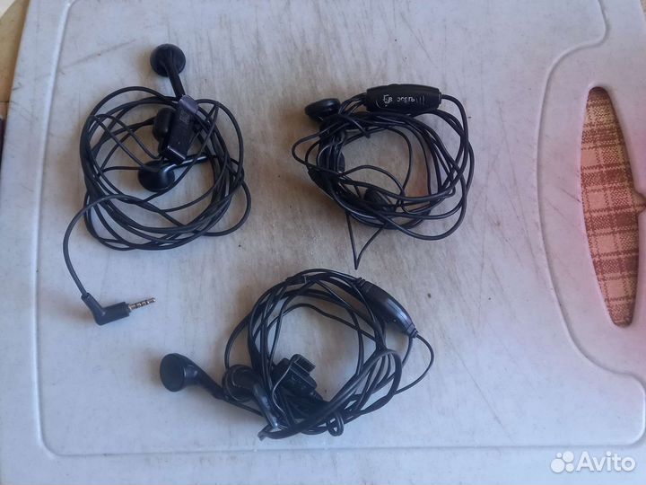 Гарнитуры для телефонов 