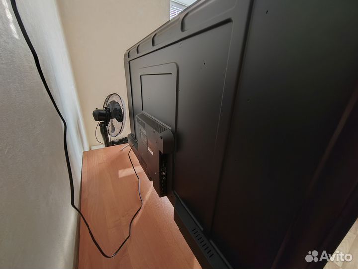Телевизор бу Dexp A 551