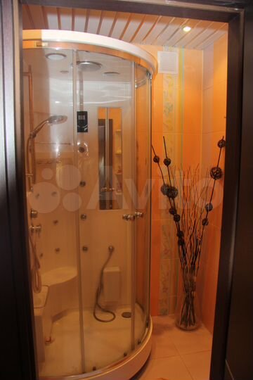 2-к. квартира, 73 м², 5/5 эт.