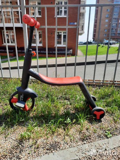 Самокат,беговел,велосипед 3в1