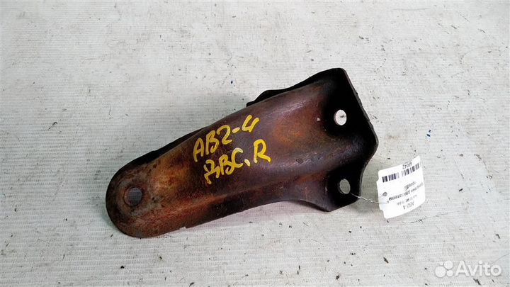 Кронштейн двс правый Audi 80 B2 78-84г