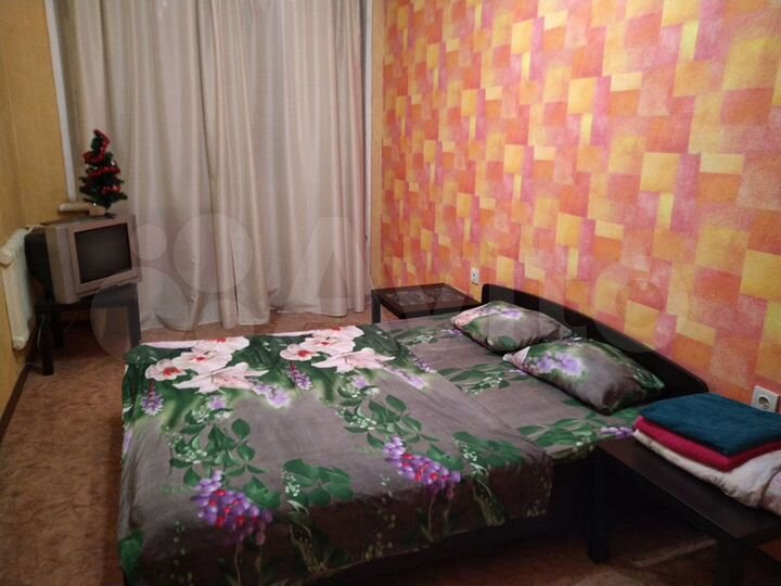 Комната 20 м² в 3-к., 2/18 эт.