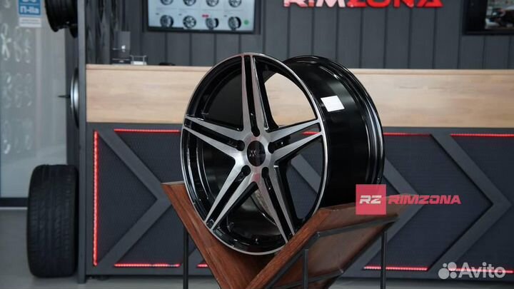 Литой диск в стиле vossen R20 5x114.3. Работаем с