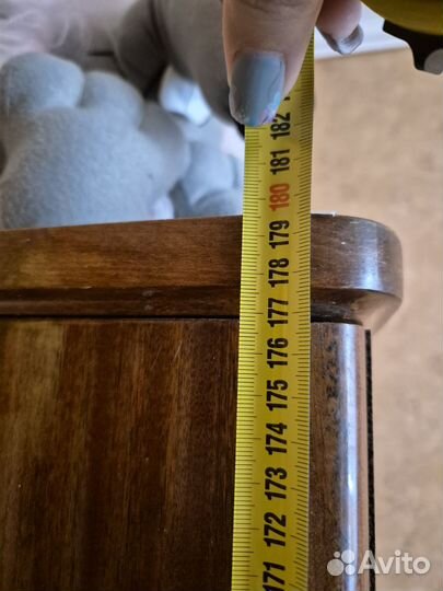 Шкаф распашной