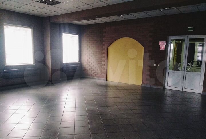 Торговые и офисные помещения ТЦ Пассаж от 14 м²