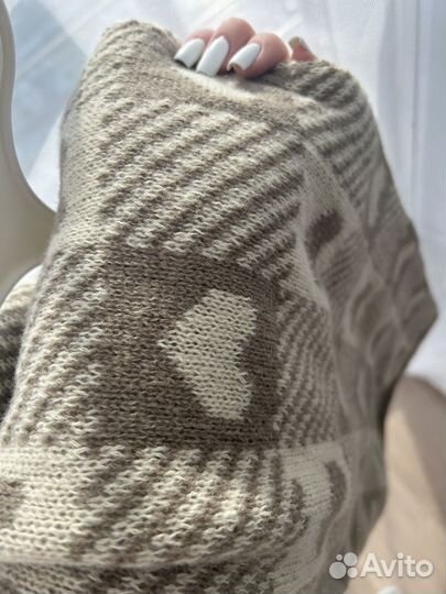 Шарфы платки палантины