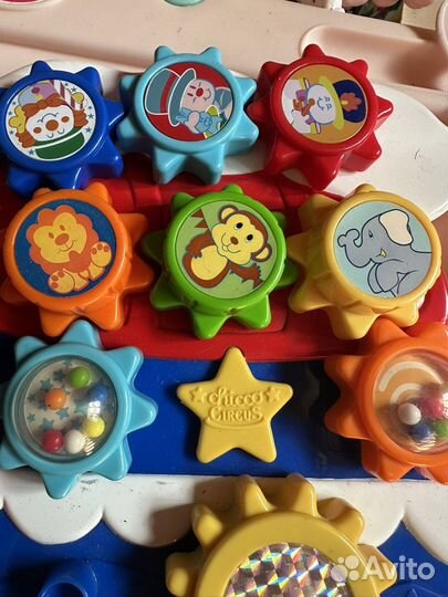 Музыкальные и развивающие игрушки