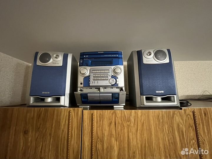 Музыкальный центр aiwa