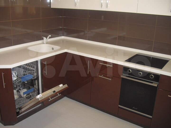 3-к. квартира, 92 м², 16/18 эт.