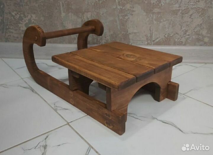 Сани под елку