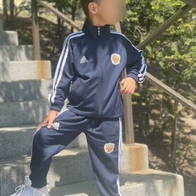 Спортивный костюм adidas 134