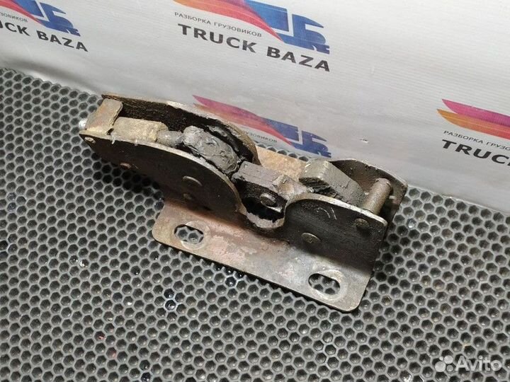 Замок кабины