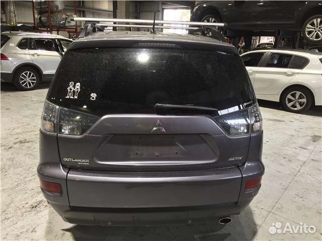 Разбор на запчасти Mitsubishi Outlander XL