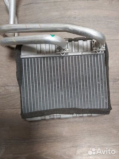 Радиатор печки Bmw X3 2.0D E83 N47 2009