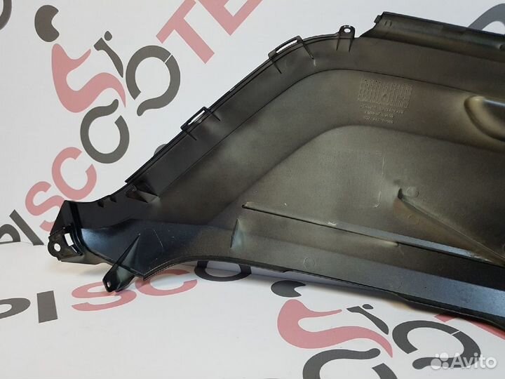 Обтекатель боковой правый Honda Dunk AF74 / AF78