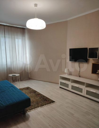 1-к. квартира, 42 м², 2/10 эт.