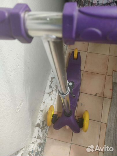 Самокат детский трехколесный