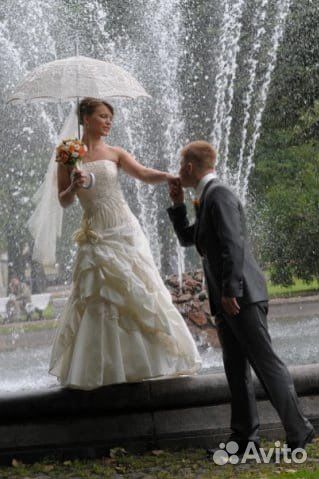 Ажурный свадебный зонт для фотосессии