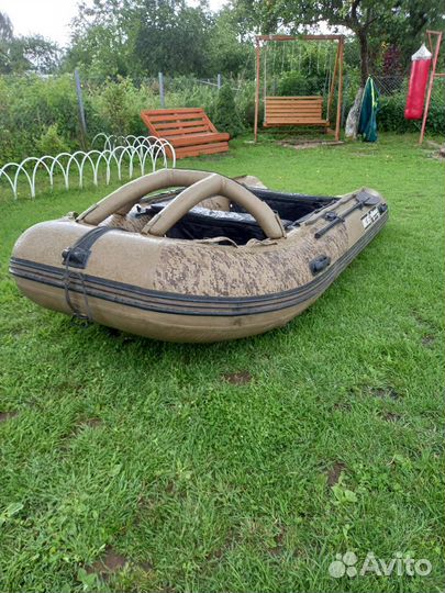 Лодка моторная пвх